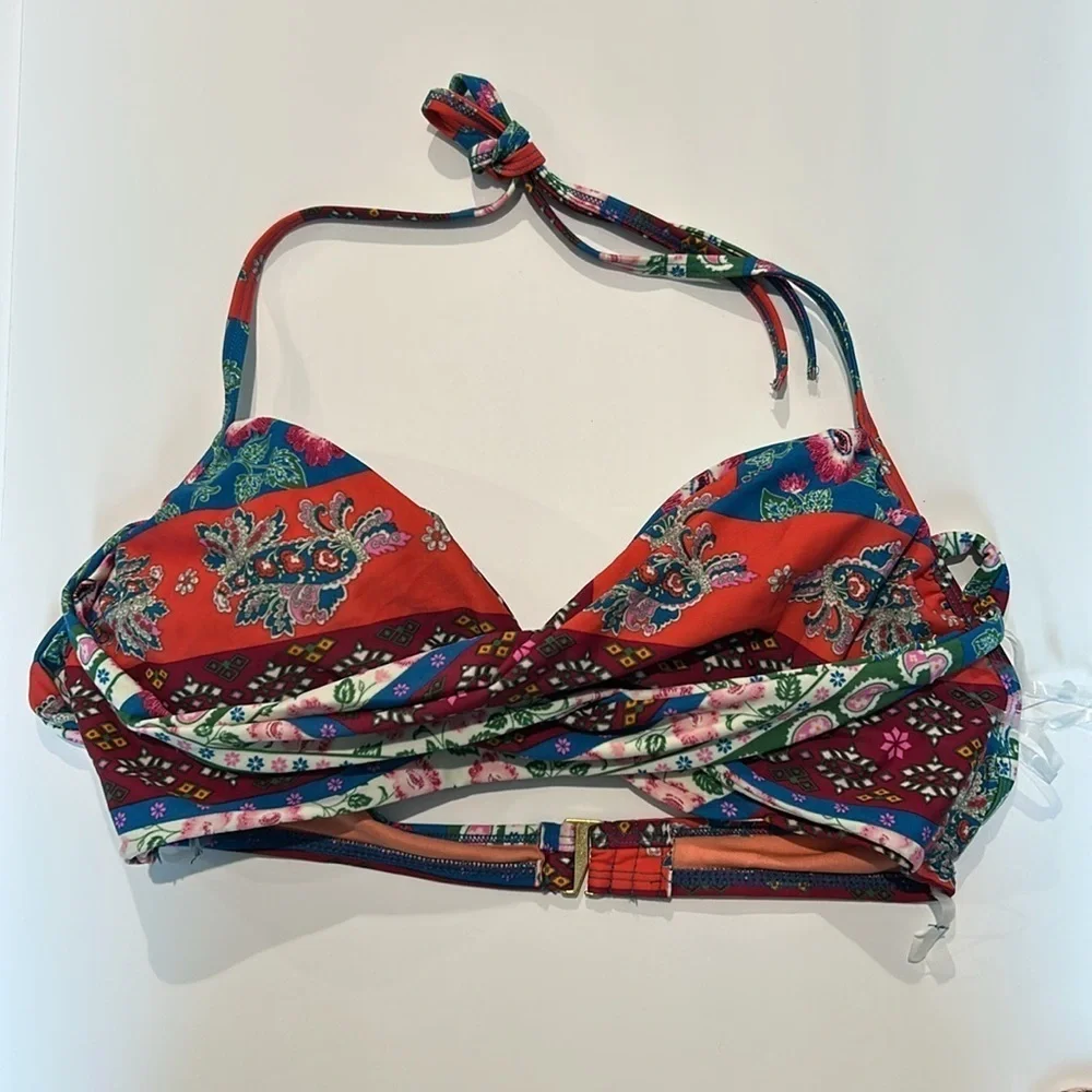 Urban Sea paisley print bikini swim top size large new